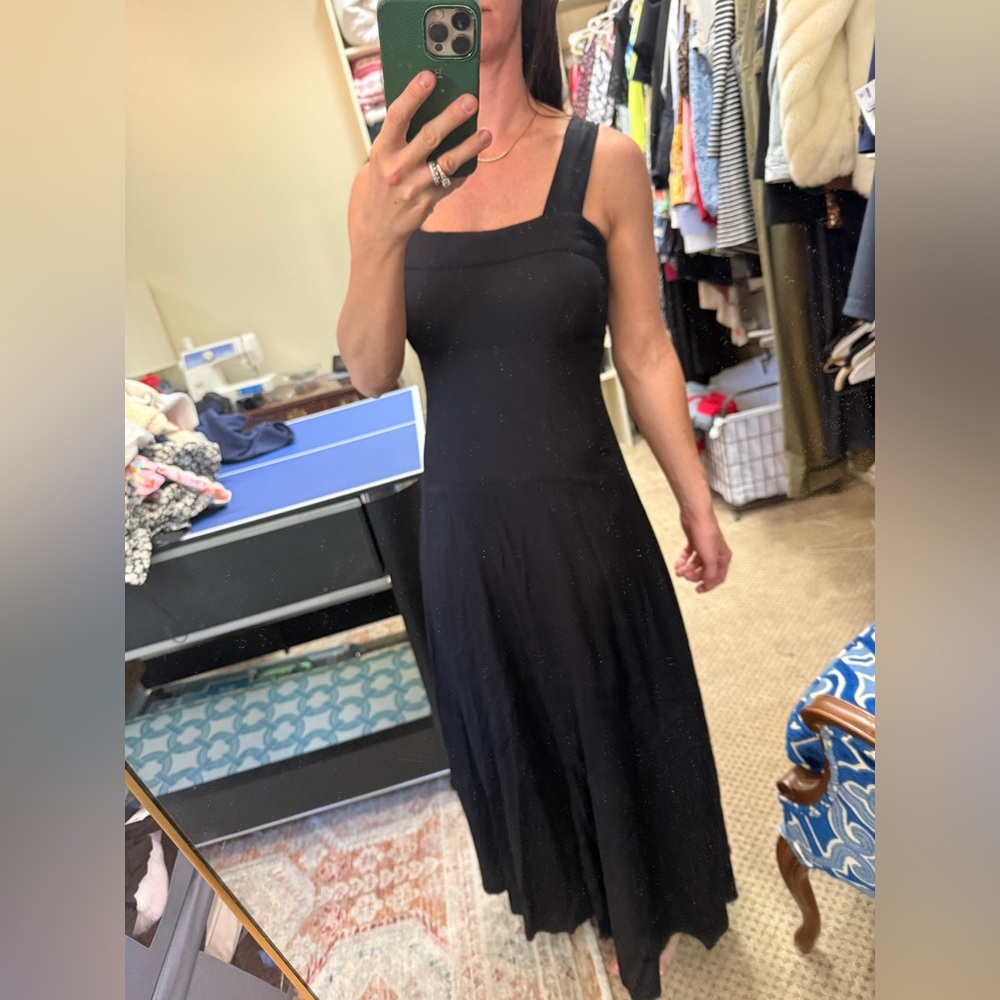 Vince Camuto Black Sleeveless Dress